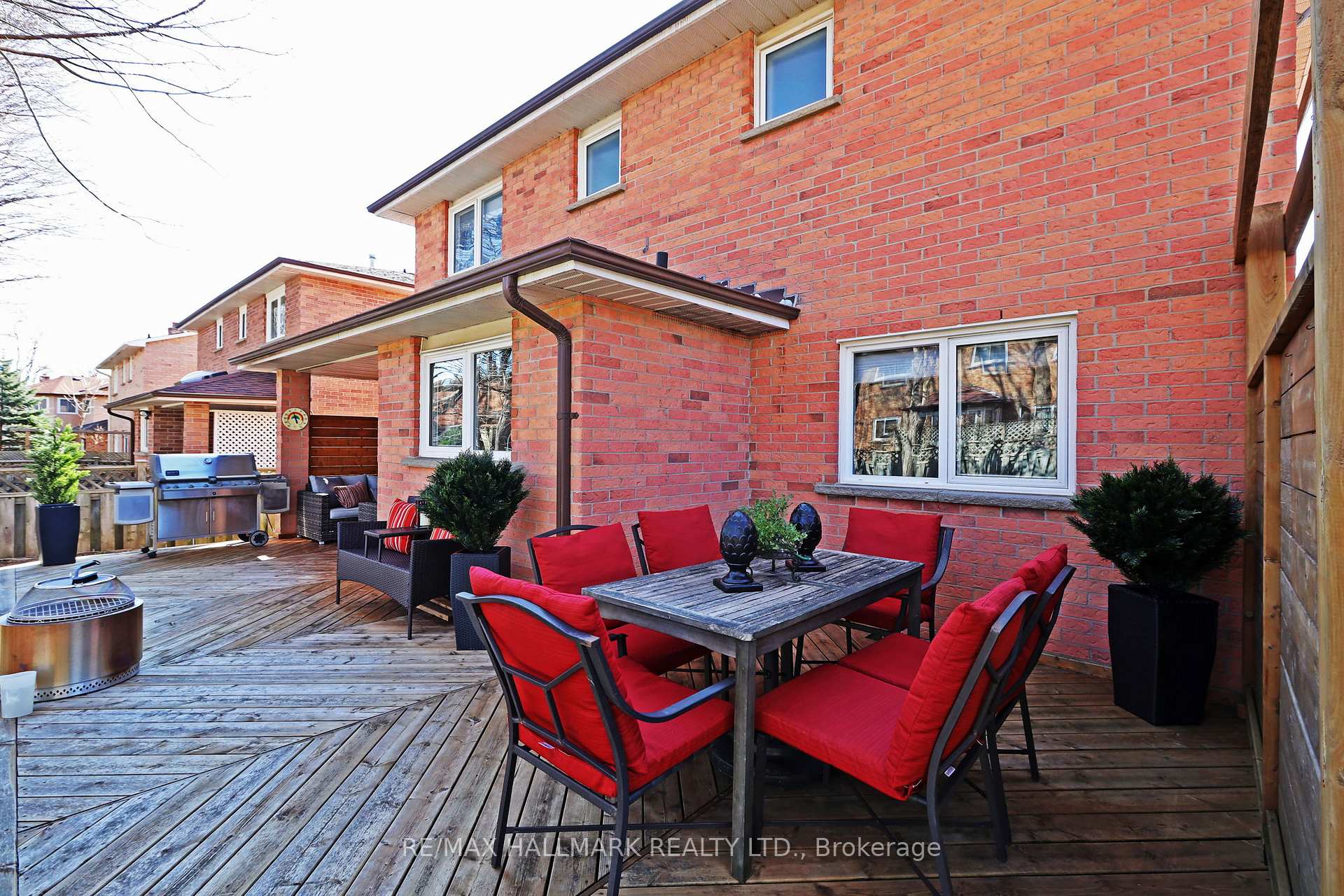 Photo 47 of 553 Raymerville Drive, Markham, Raymerville — HOMEH