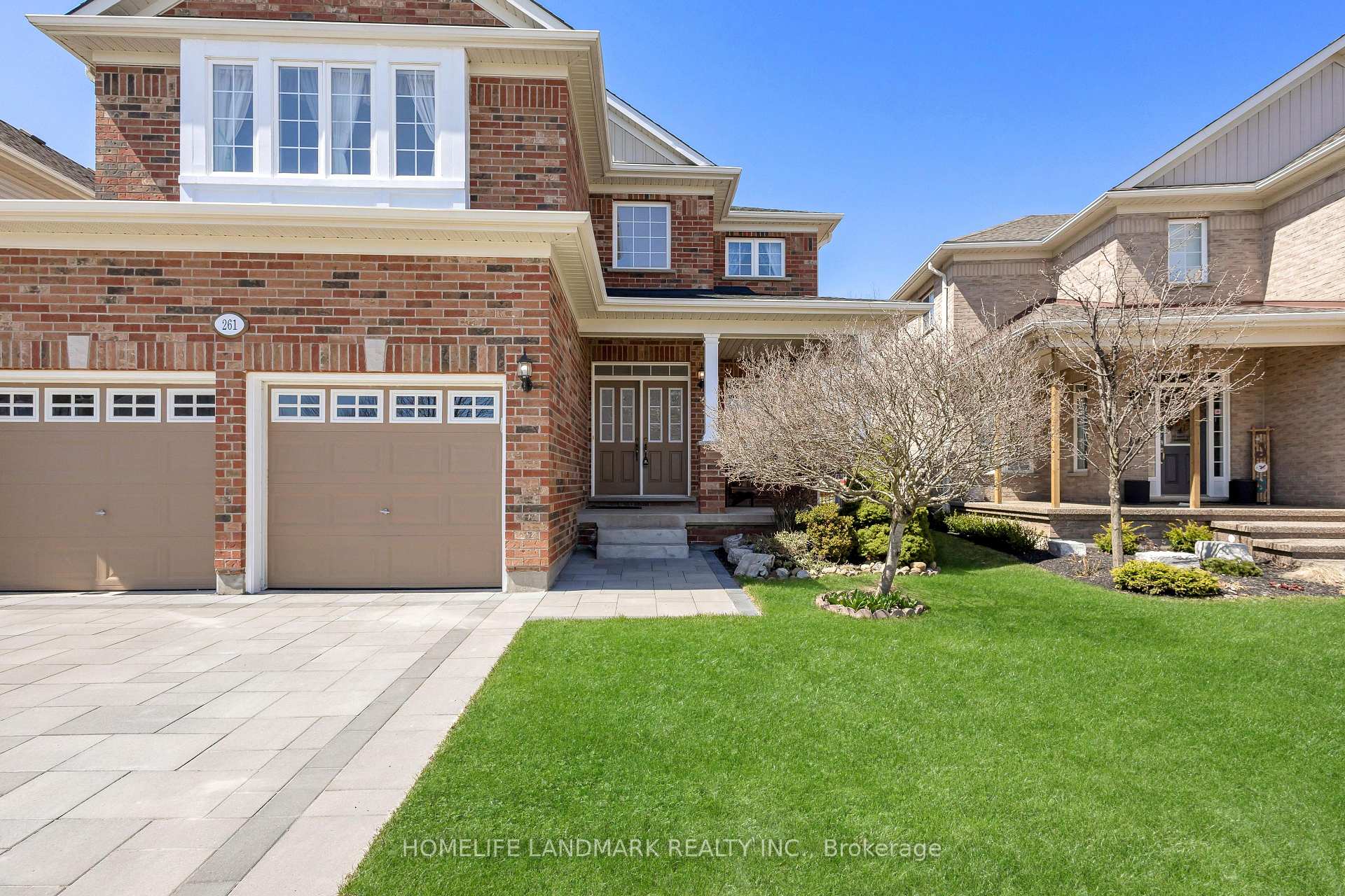 Photo 4 of 261 Waterbend Crescent, Kitchener — HOMEH