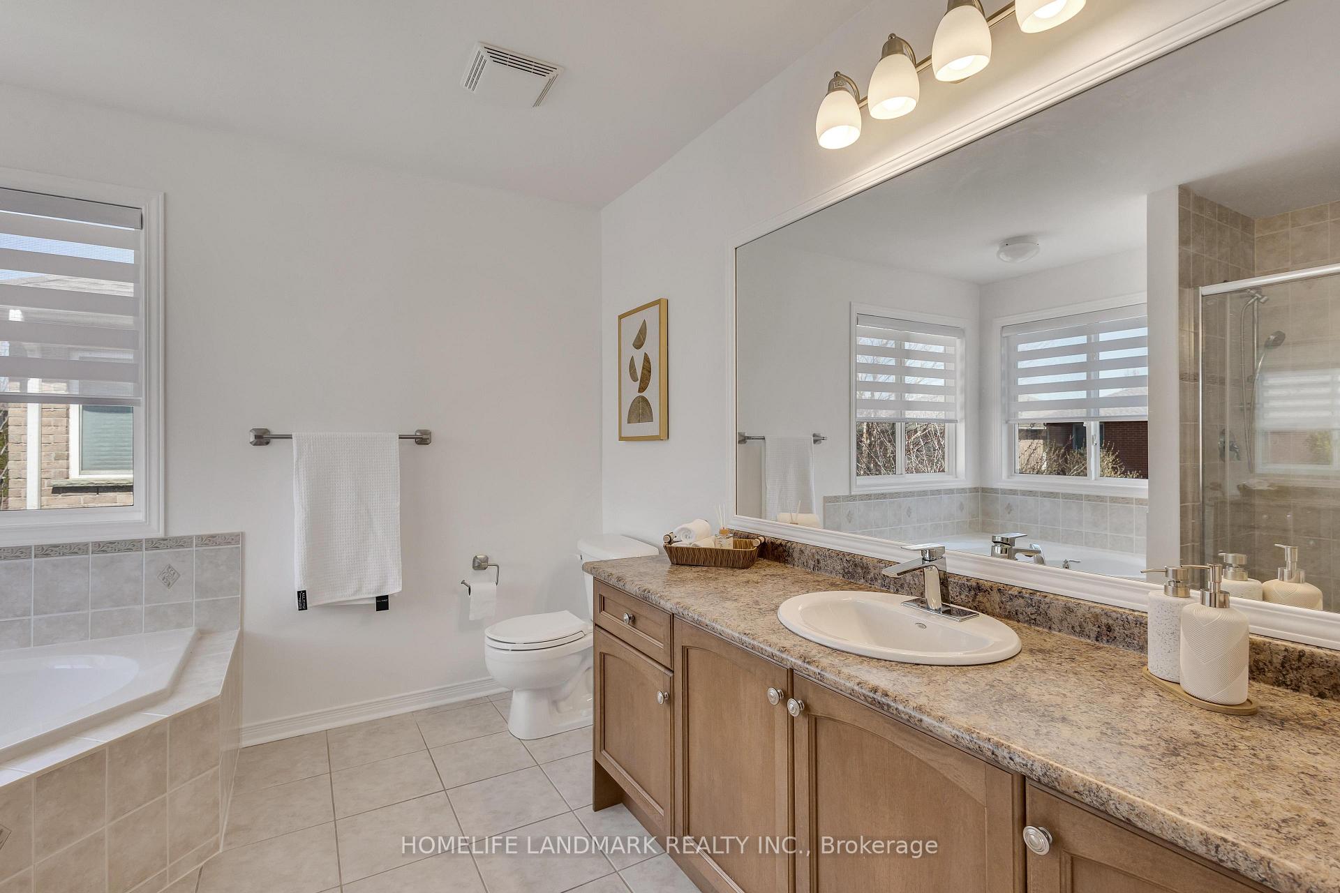 Photo 28 of 261 Waterbend Crescent, Kitchener — HOMEH