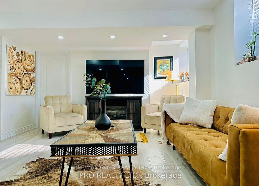 Photo 2 of Unit Basement, 1235 Mceachern Court, Milton, Ford — HOMEH