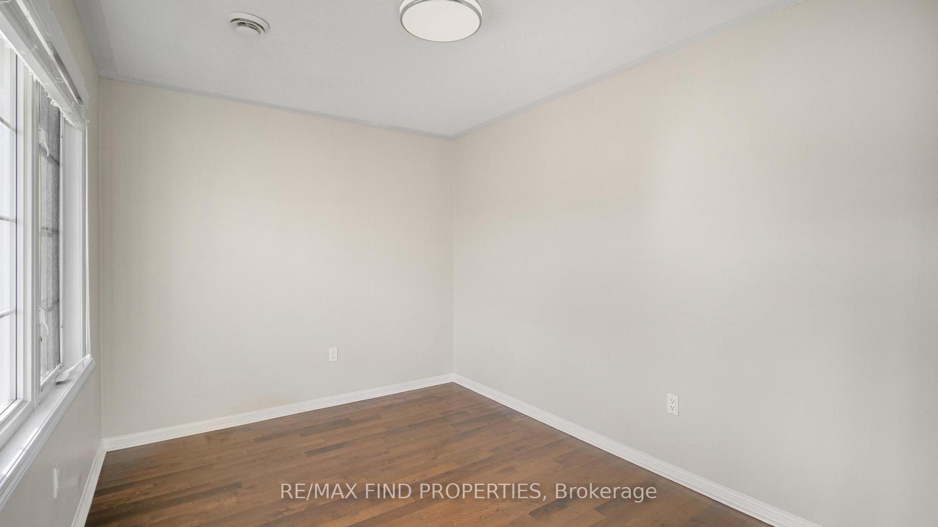 Photo 31 of 381 Ware Crescent, Milton, Harrison — HOMEH