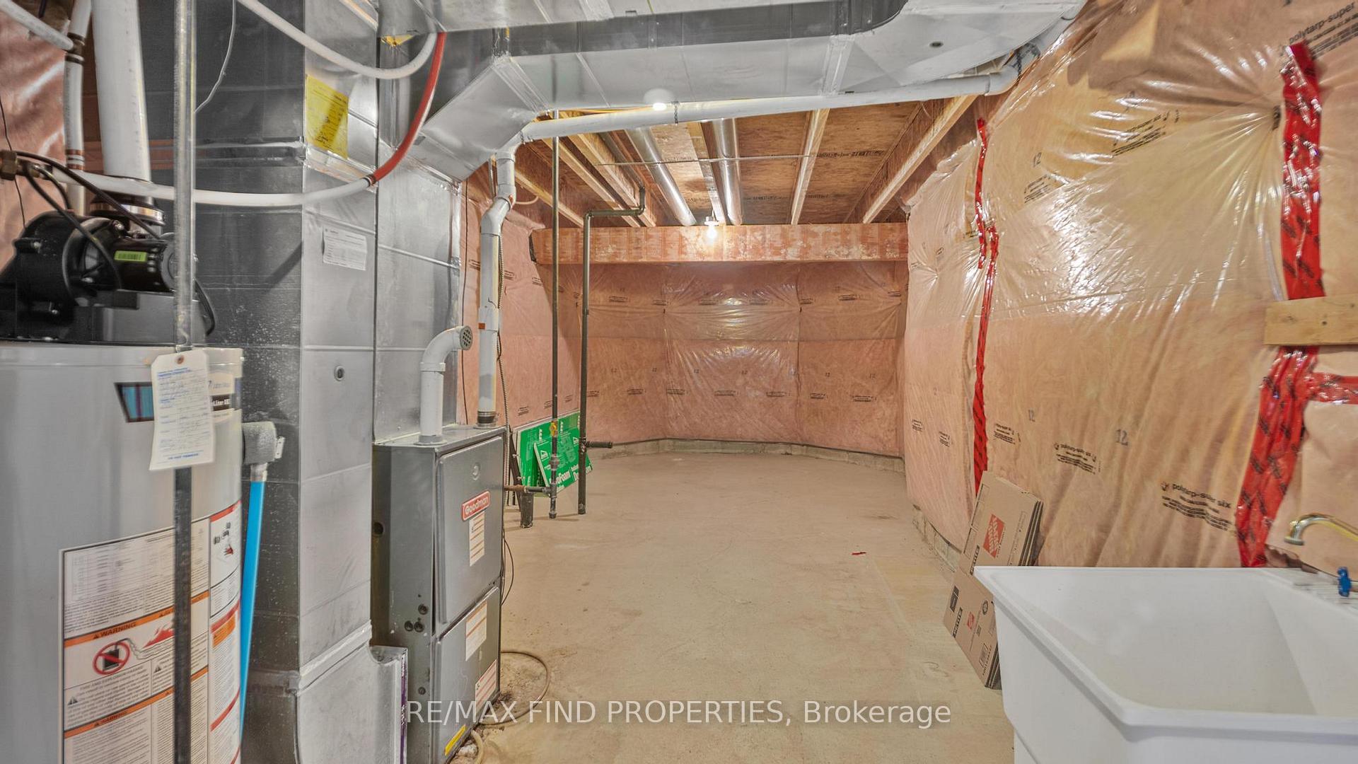 Photo 36 of 381 Ware Crescent, Milton, Harrison — HOMEH