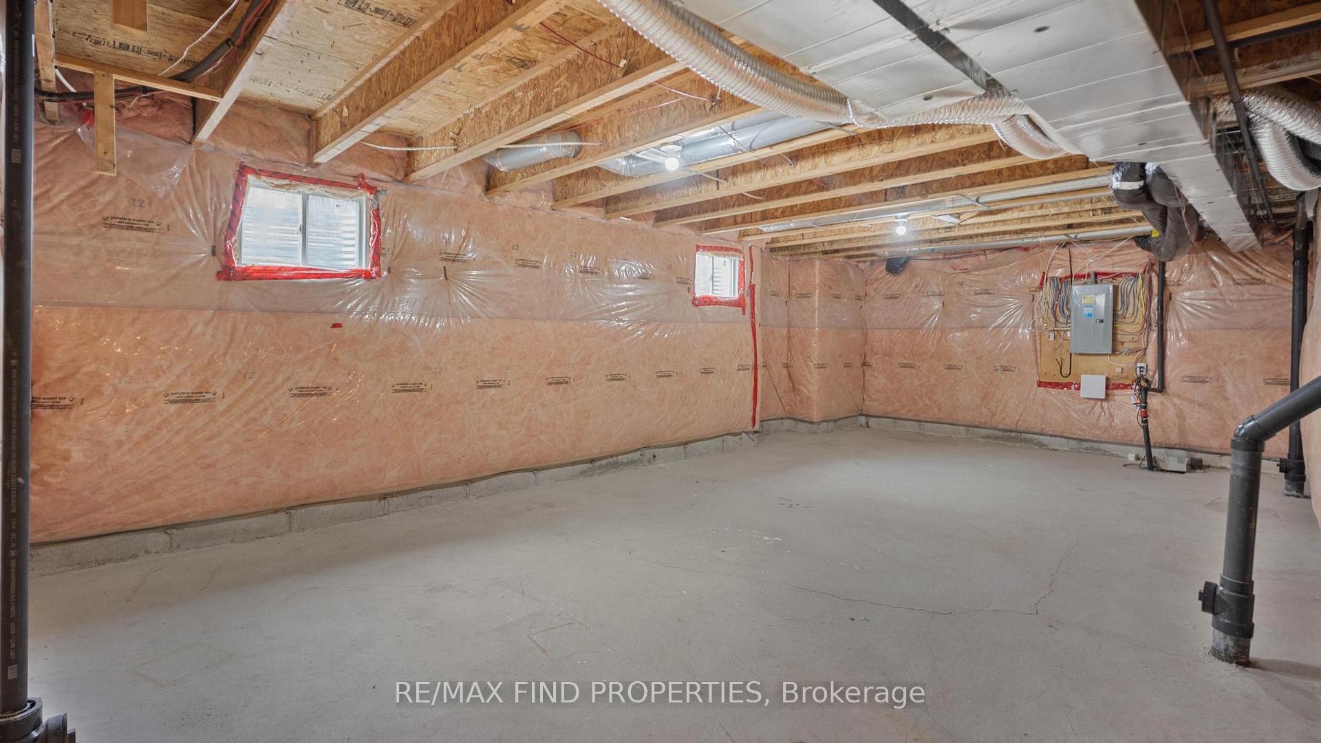 Photo 37 of 381 Ware Crescent, Milton, Harrison — HOMEH