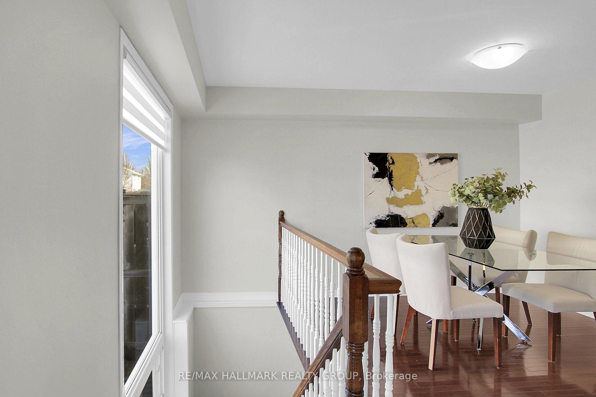 Photo 19 of 553 Aberfoyle Circle N, Ottawa, Kanata - Morgan's Grant/South March — HOMEH