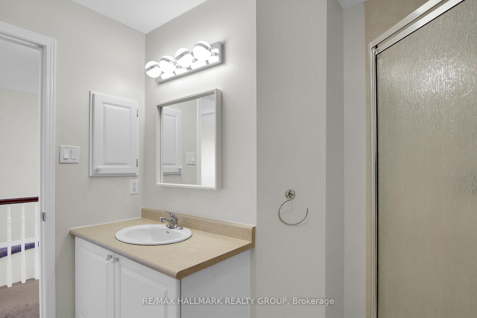 Photo 38 of 553 Aberfoyle Circle N, Ottawa, Kanata - Morgan's Grant/South March — HOMEH