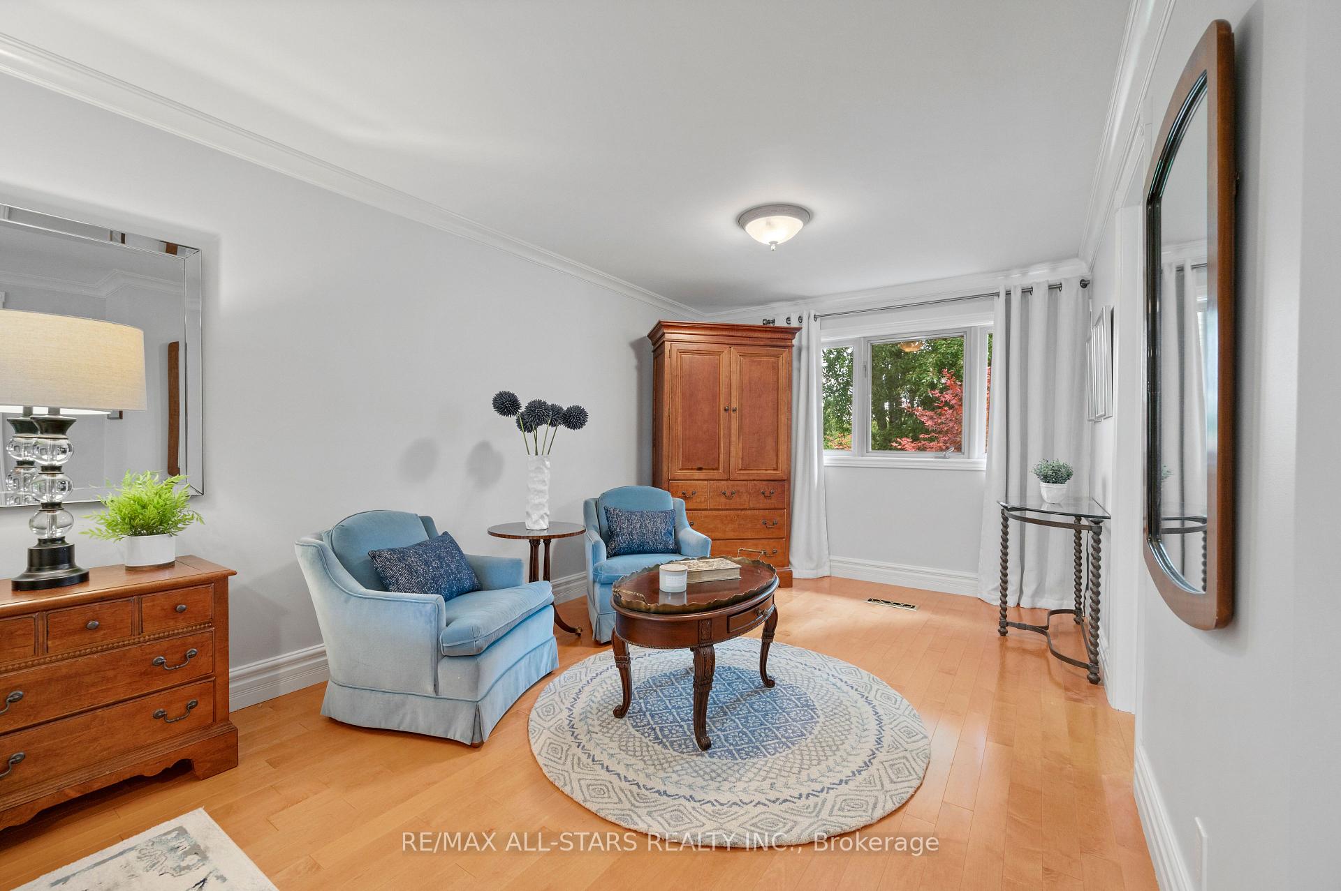 Photo 23 of 603 Village Parkway, Markham, Unionville — HOMEH