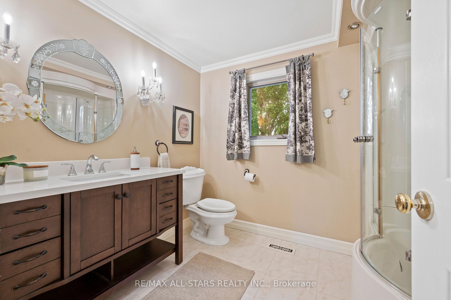 Photo 31 of 603 Village Parkway, Markham, Unionville — HOMEH