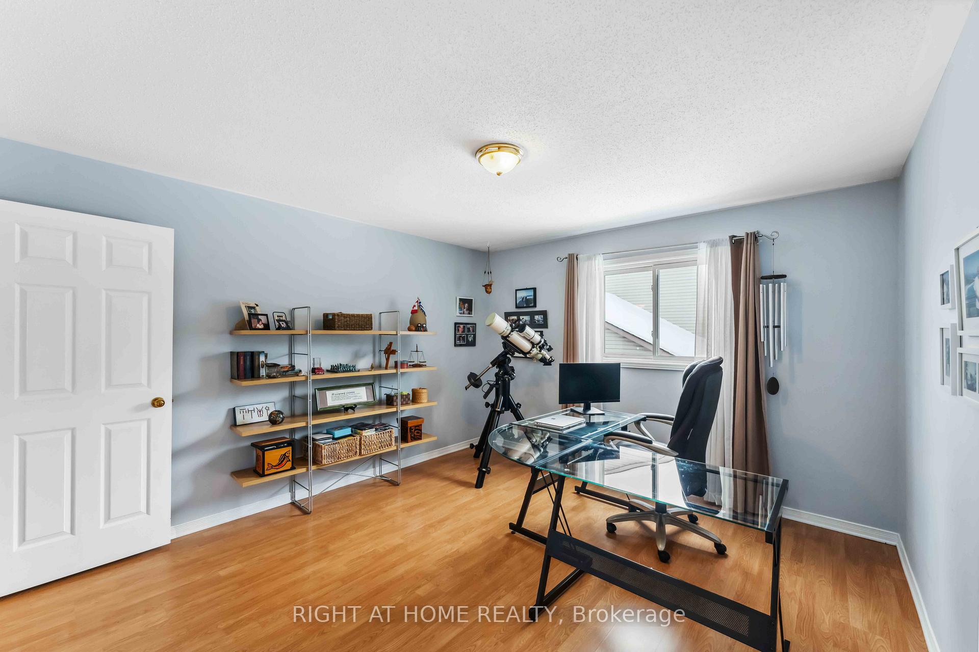 Photo 27 of 114 Shearer Crescent, Ottawa, Kanata - Katimavik — HOMEH