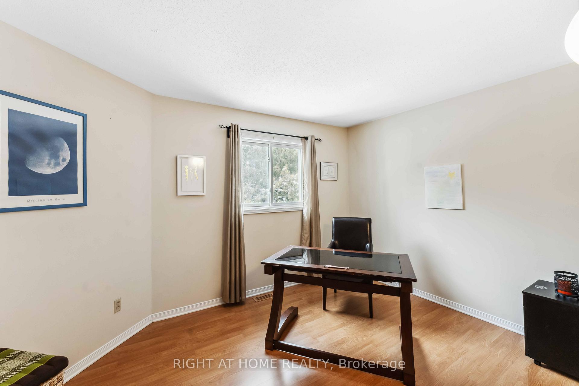 Photo 28 of 114 Shearer Crescent, Ottawa, Kanata - Katimavik — HOMEH