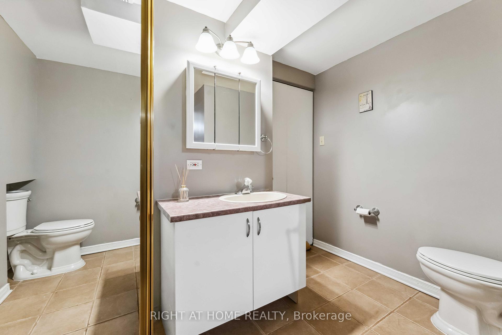 Photo 35 of 114 Shearer Crescent, Ottawa, Kanata - Katimavik — HOMEH