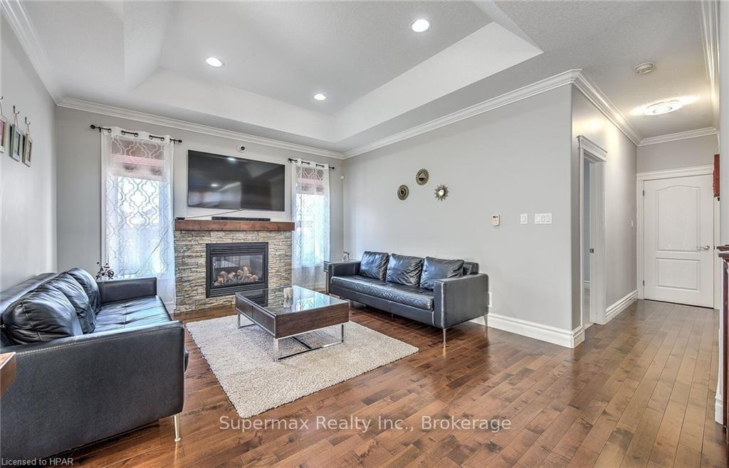 Photo 20 of 119 Calvert Lane, Middlesex Centre, Ilderton — HOMEH