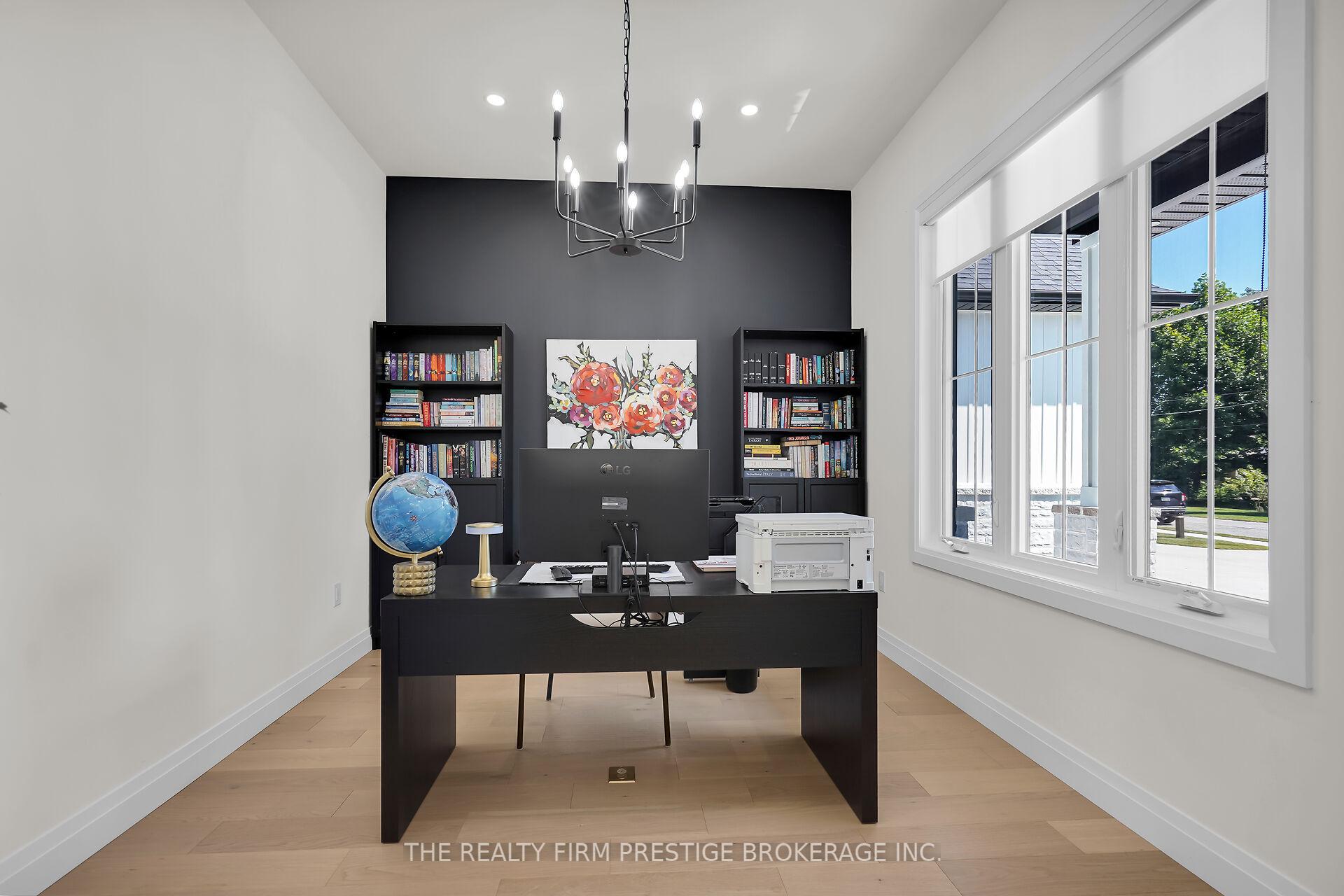 Photo 6 of 97 Simcoe Avenue, Middlesex Centre, Komoka — HOMEH