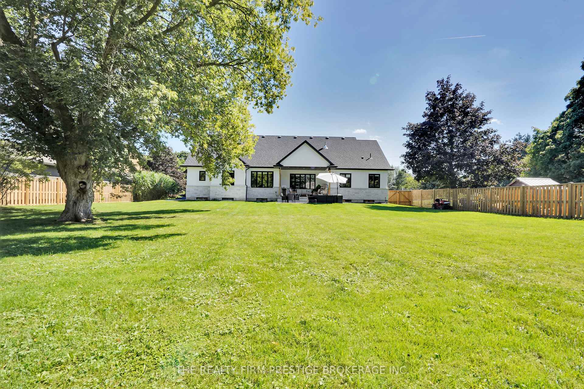 Photo 31 of 97 Simcoe Avenue, Middlesex Centre, Komoka — HOMEH