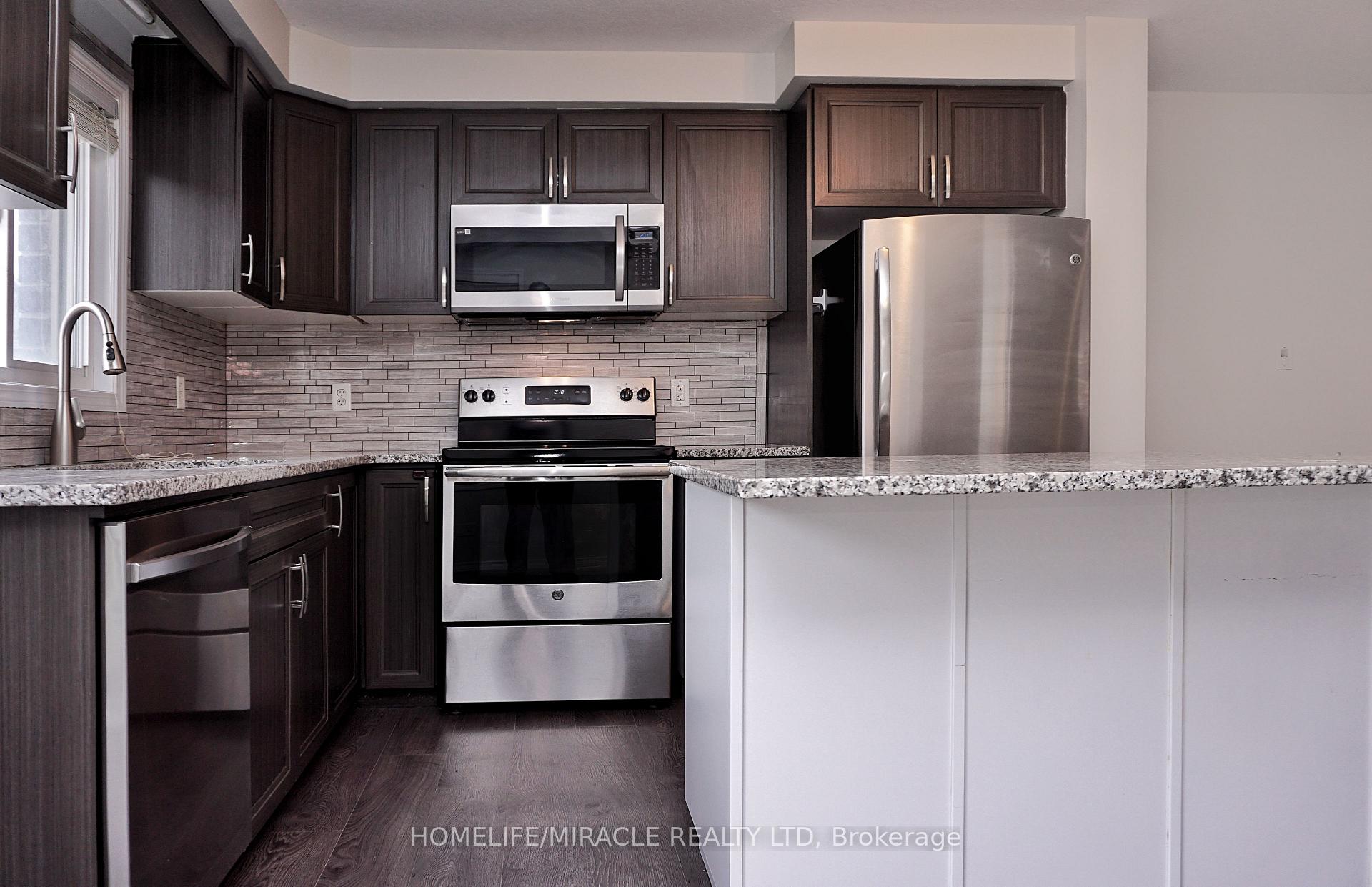 Photo 5 of 58 Meadowridge Street, Kitchener, Doon South — HOMEH