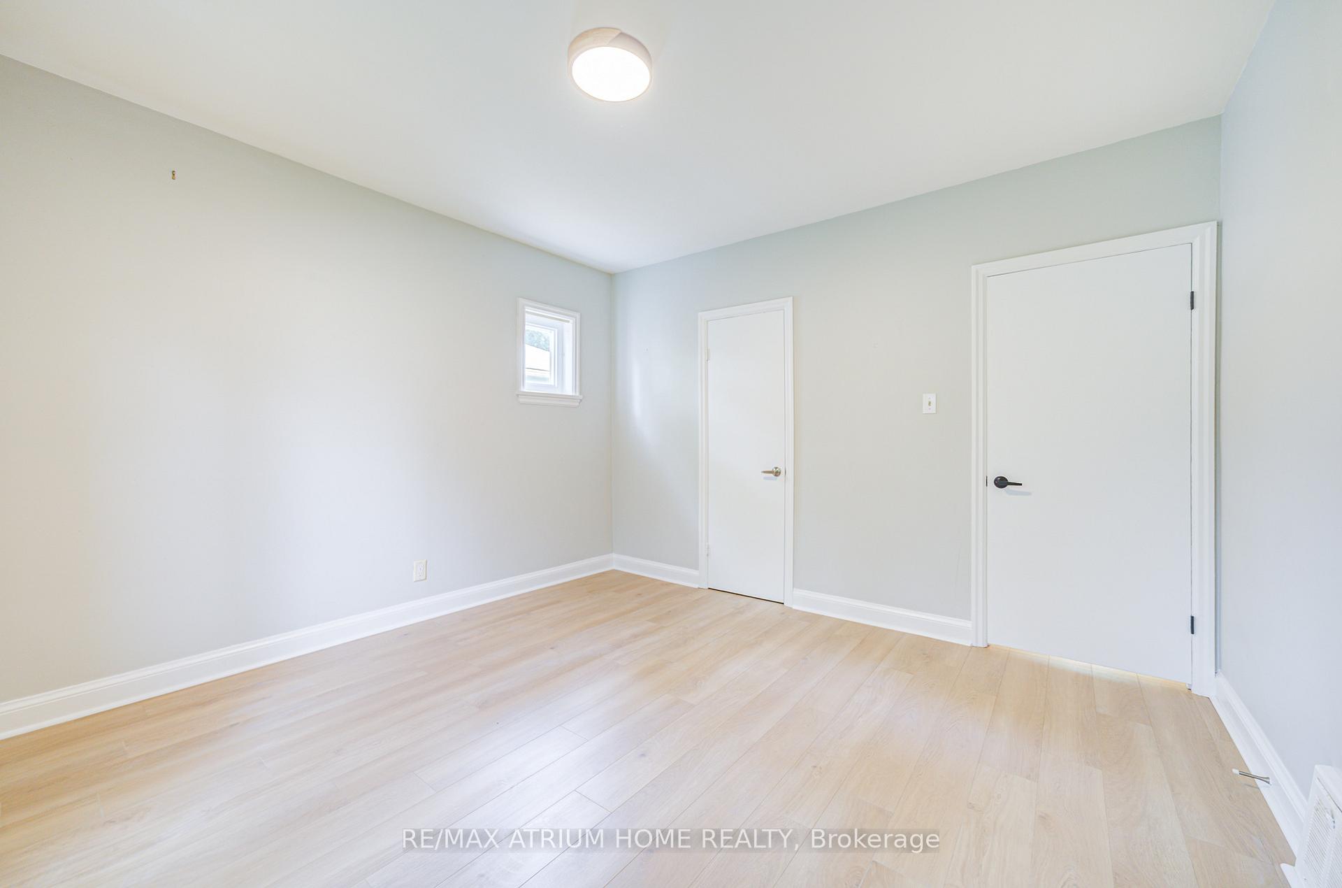 Photo 14 of 45 Woodward Avenue, Markham, Grandview — HOMEH