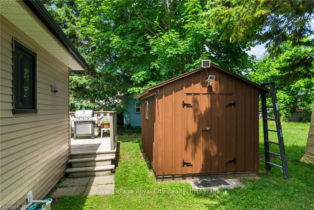 Photo 21 of 25 Pellister Street E, Minto — HOMEH