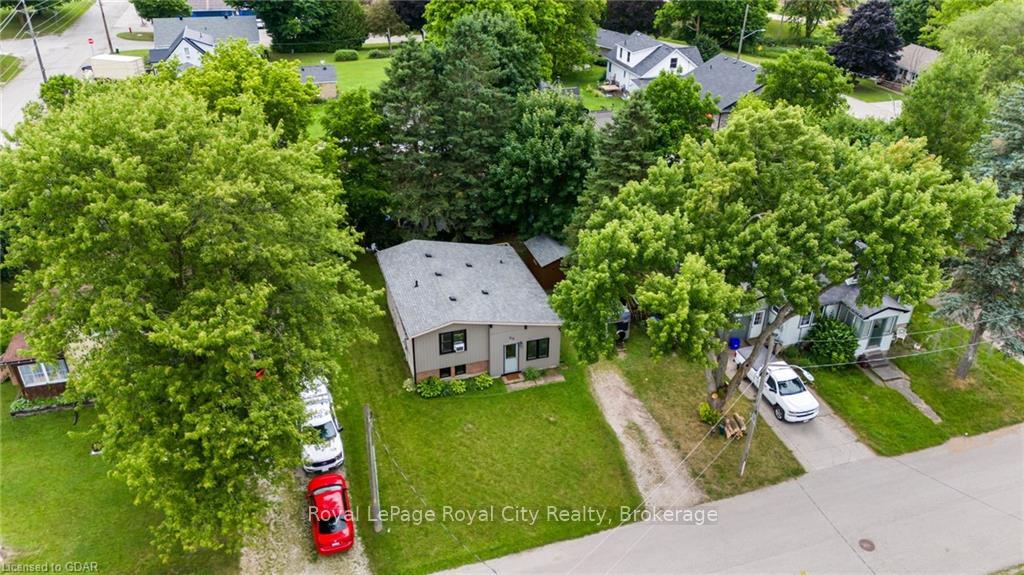Photo 26 of 25 Pellister Street E, Minto — HOMEH