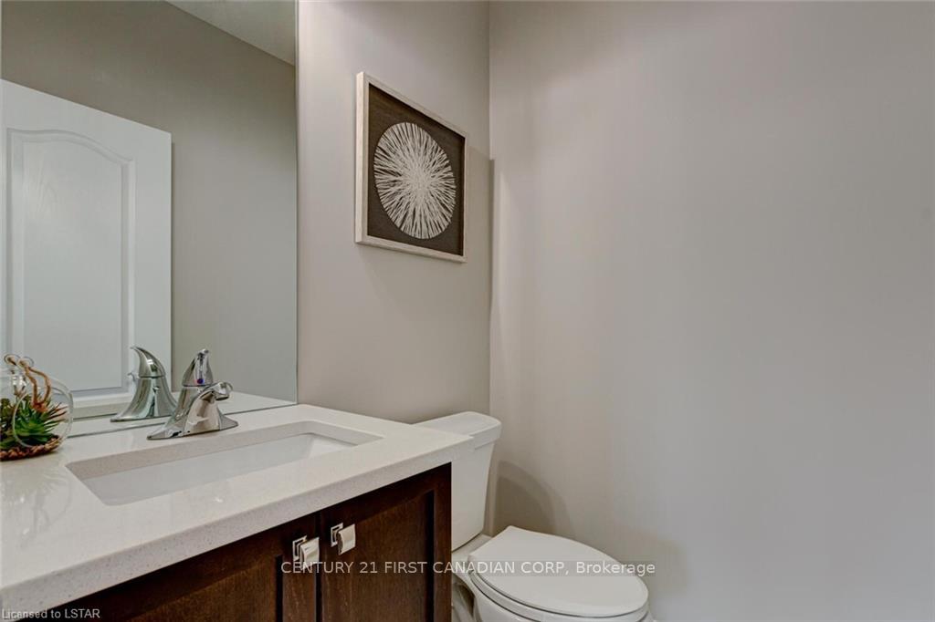 Photo 18 of 124 Basil Crescent, Middlesex Centre, Ilderton — HOMEH