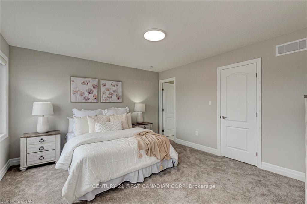 Photo 44 of 124 Basil Crescent, Middlesex Centre, Ilderton — HOMEH