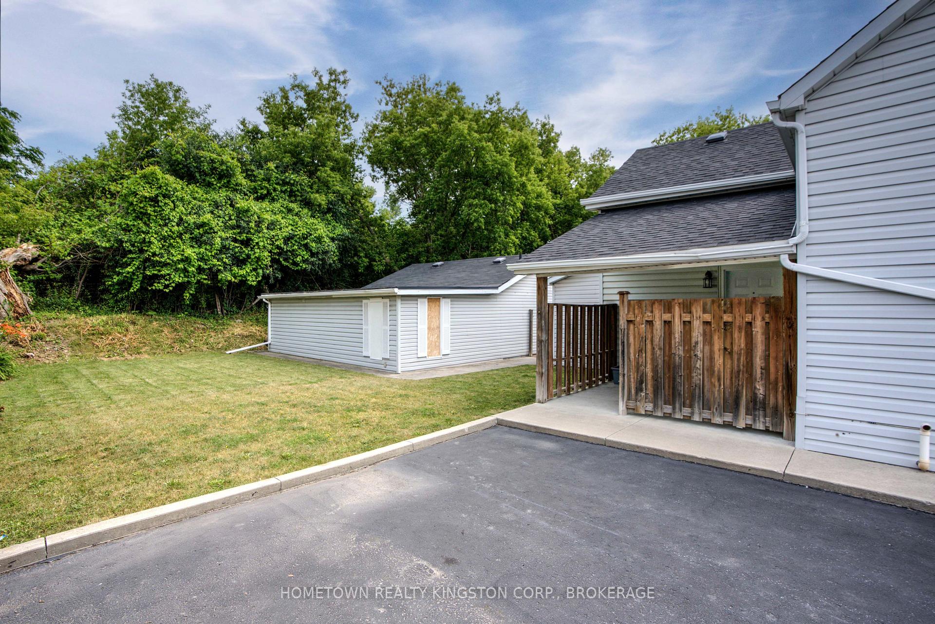 Photo 1 of 41 Hickson Avenue, Kingston, Rideau — HOMEH
