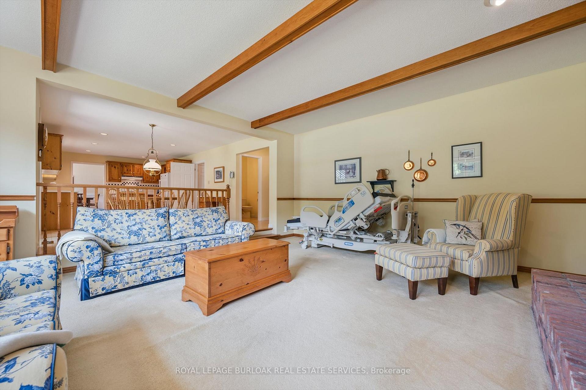 Photo 19 of 80 Mae Court, Milton, Campbellville — HOMEH