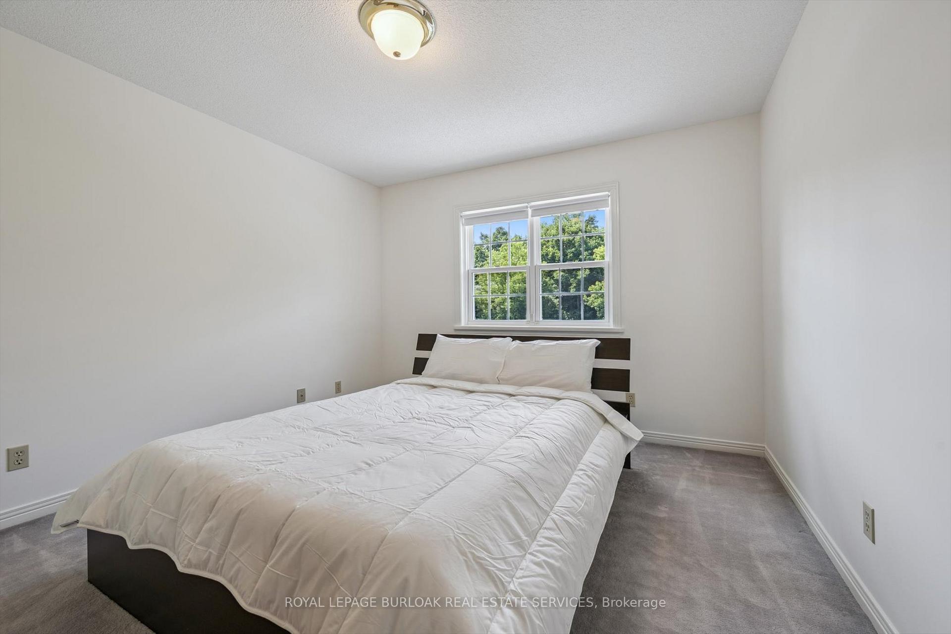 Photo 47 of 80 Mae Court, Milton, Campbellville — HOMEH