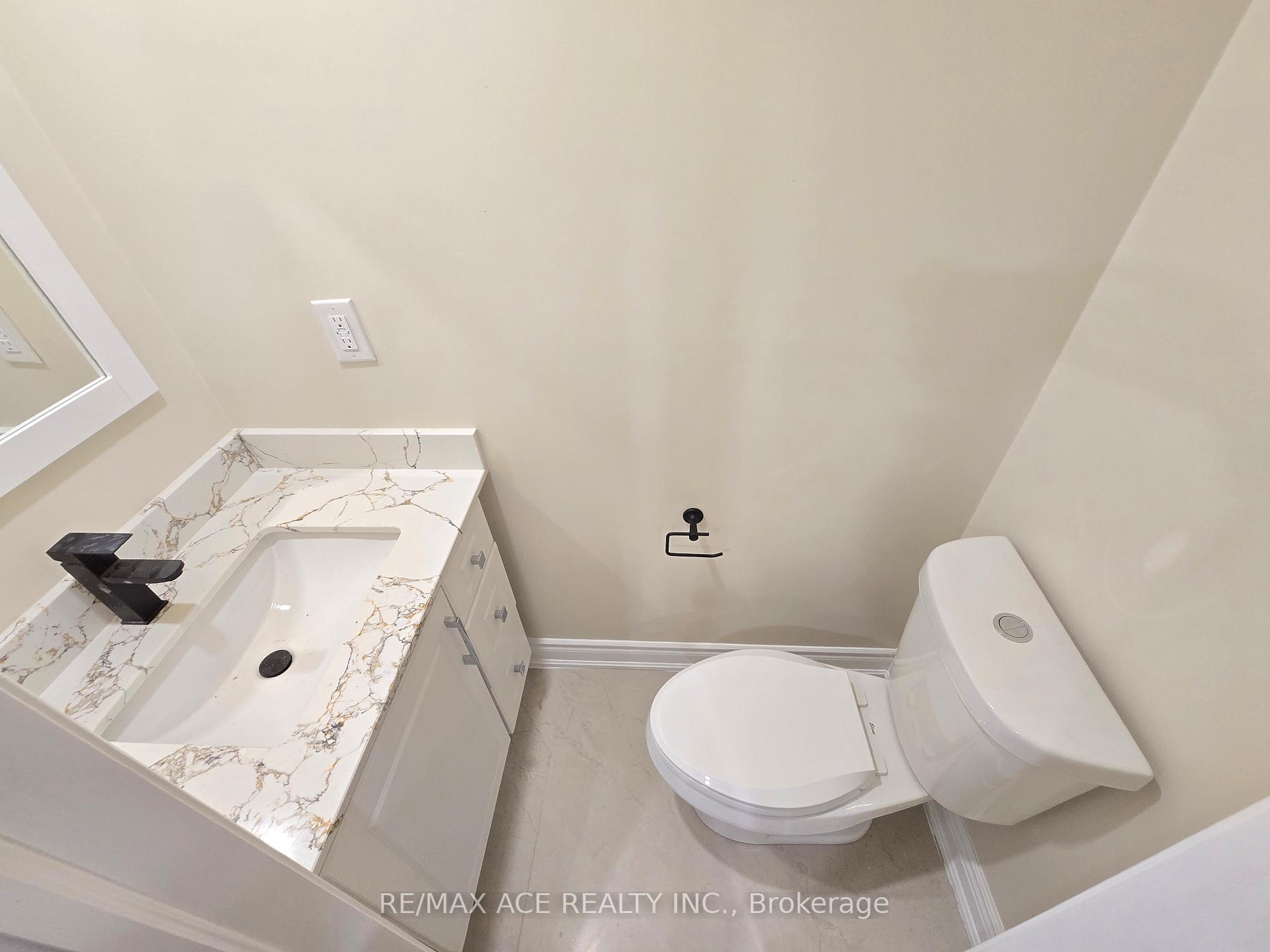 Photo 8 of Unit Bsmt, 1470 Kovachik Boulevard, Milton, Walker — HOMEH