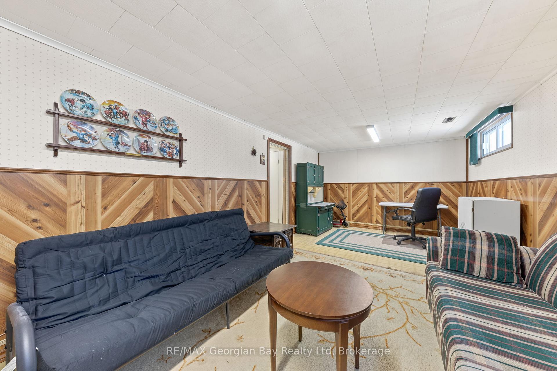 Photo 19 of 262 Scott Street, Midland — HOMEH