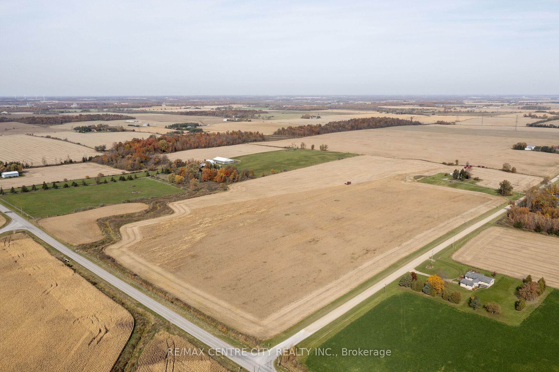 Photo 3 of 9554 McEwen Drive, Middlesex Centre, Rural Middlesex Centre — HOMEH