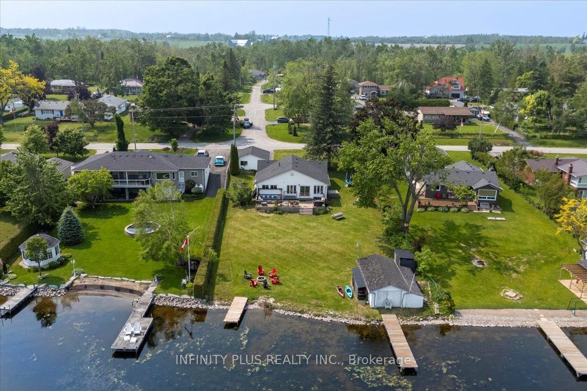 Front of 143 Beehive Drive