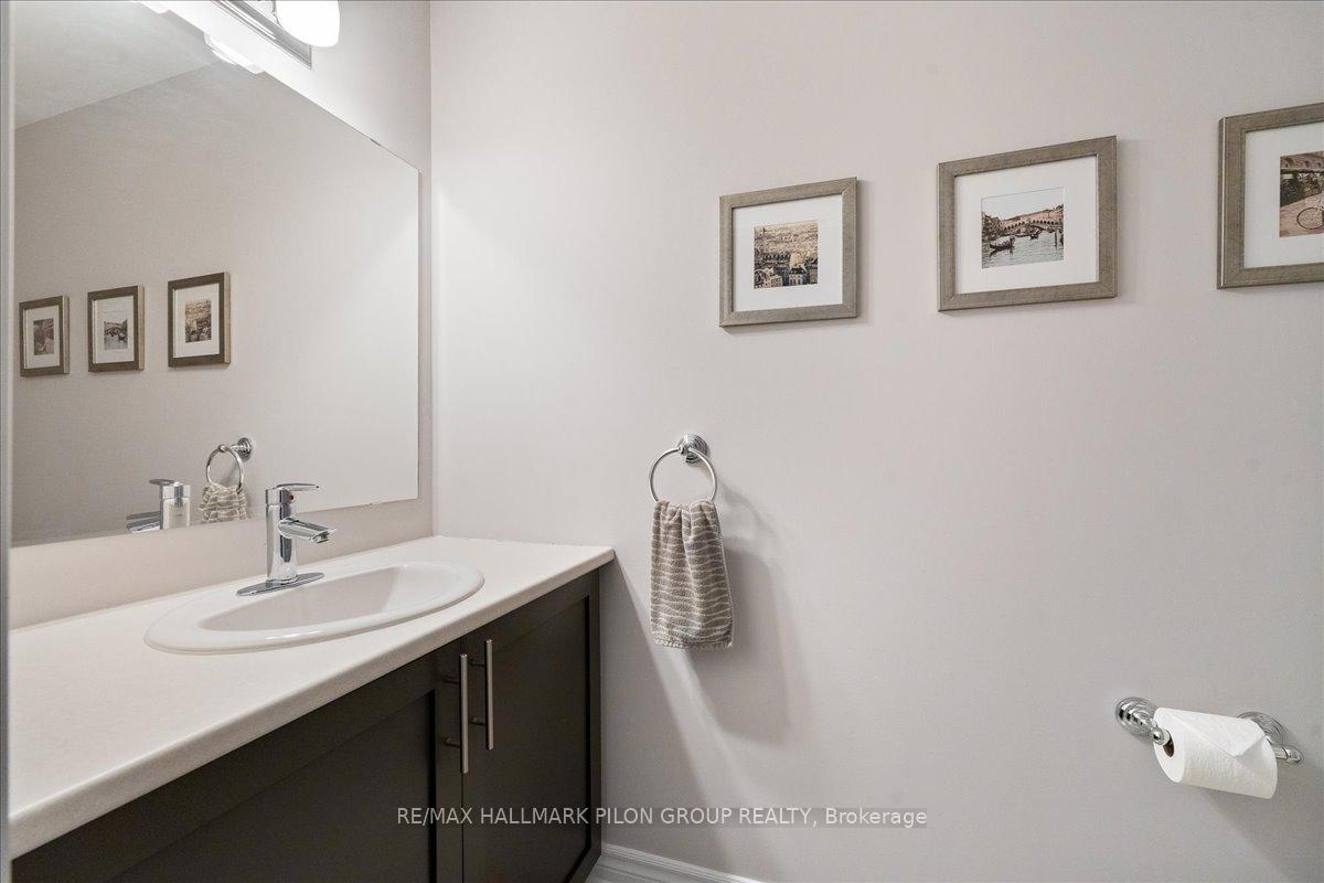Photo 13 of 95 Palfrey Way, Ottawa, Kanata - Emerald Meadows/Trailwest — HOMEH