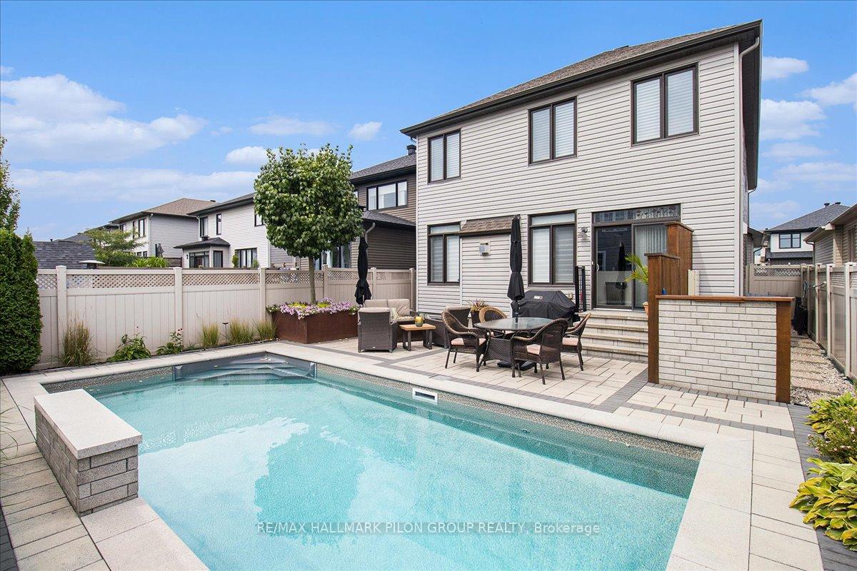 Photo 29 of 95 Palfrey Way, Ottawa, Kanata - Emerald Meadows/Trailwest — HOMEH