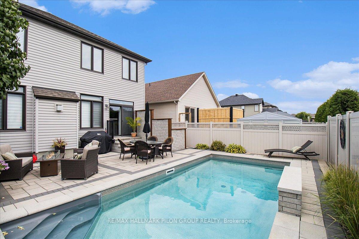 Photo 32 of 95 Palfrey Way, Ottawa, Kanata - Emerald Meadows/Trailwest — HOMEH