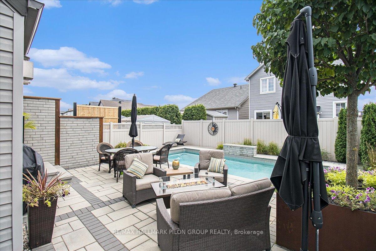 Photo 33 of 95 Palfrey Way, Ottawa, Kanata - Emerald Meadows/Trailwest — HOMEH