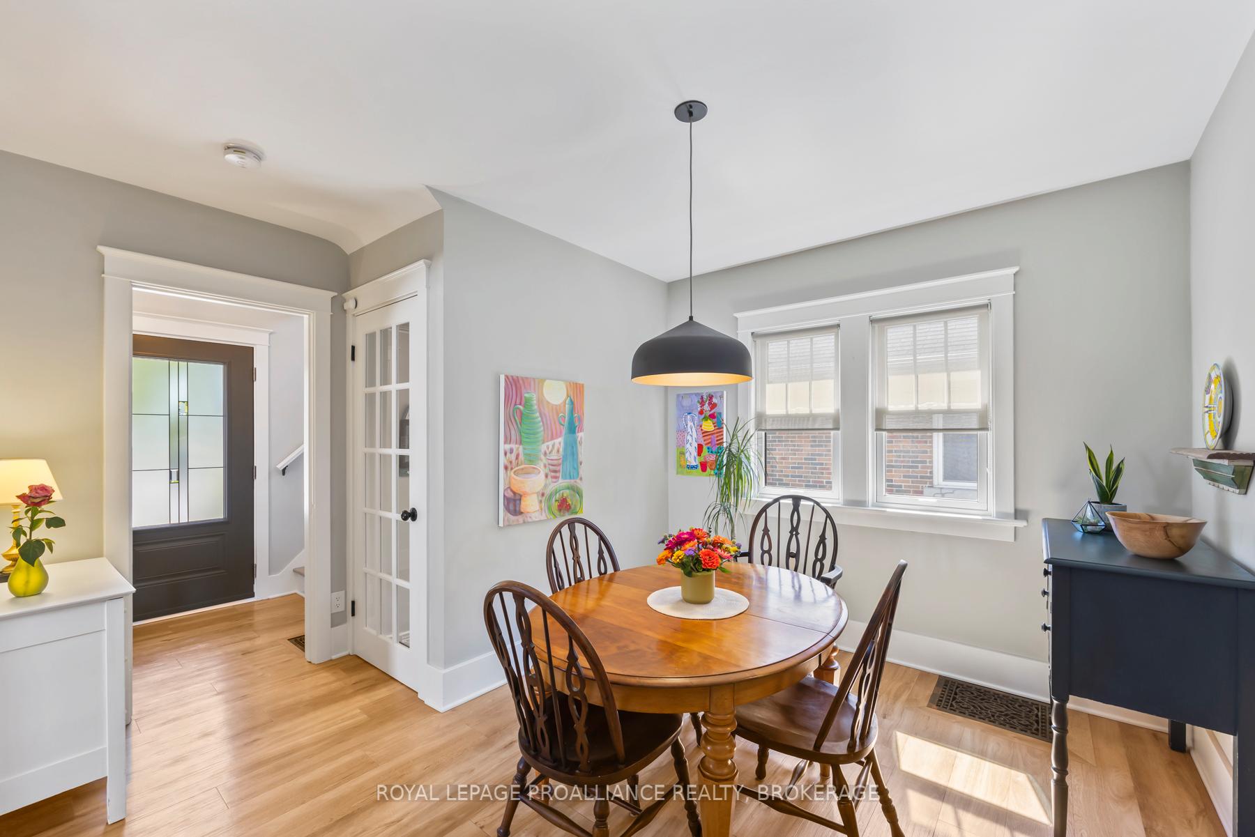 Photo 7 of 16 Drayton Avenue, Kingston, East of Sir John A. Blvd — HOMEH
