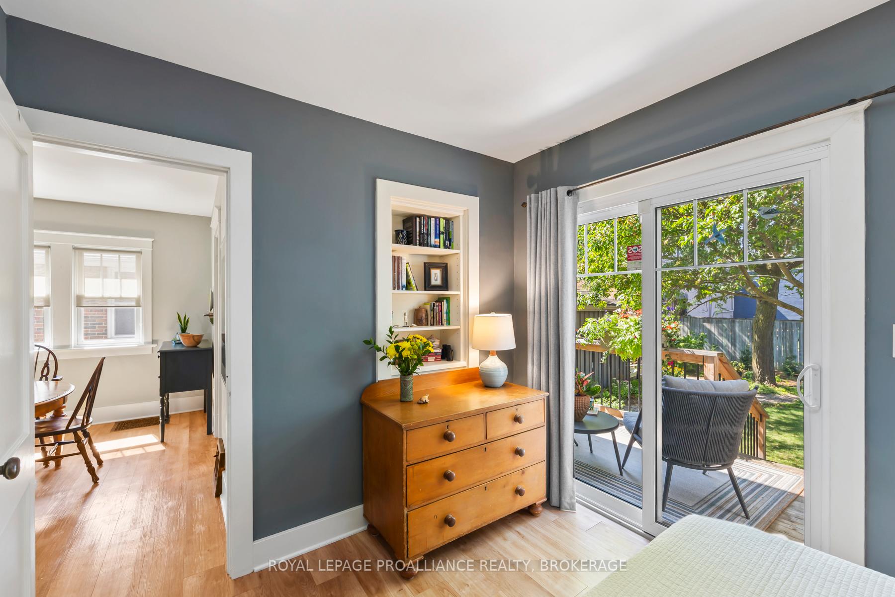 Photo 18 of 16 Drayton Avenue, Kingston, East of Sir John A. Blvd — HOMEH