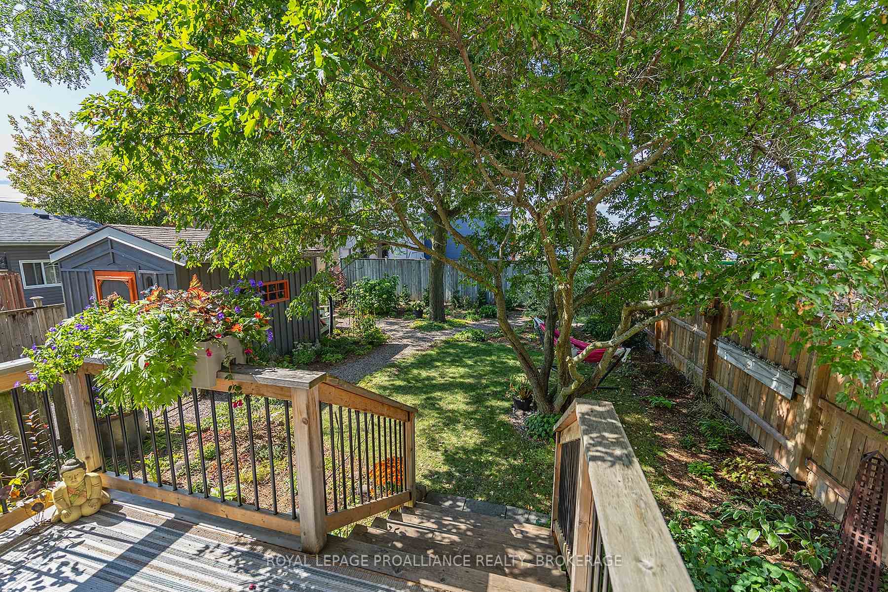 Photo 19 of 16 Drayton Avenue, Kingston, East of Sir John A. Blvd — HOMEH