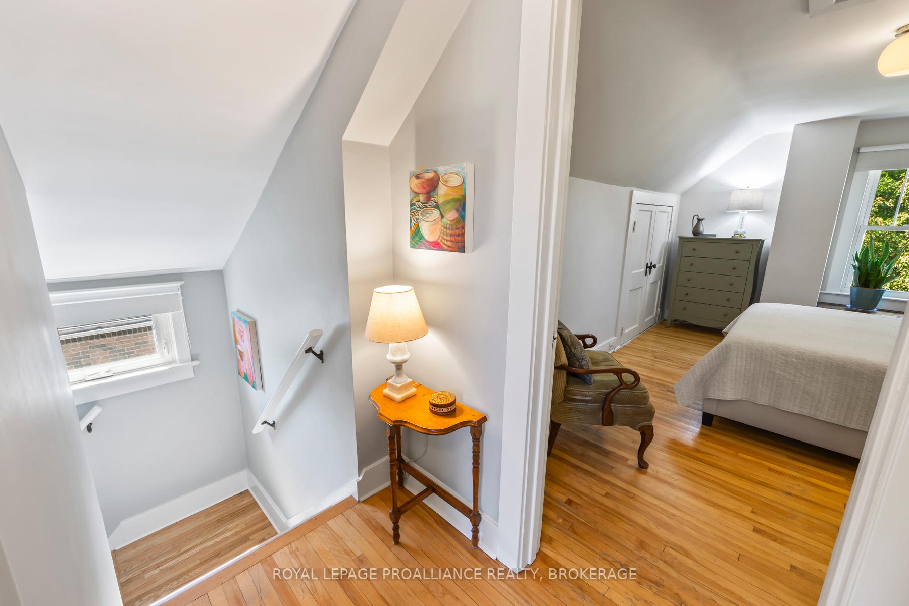 Photo 21 of 16 Drayton Avenue, Kingston, East of Sir John A. Blvd — HOMEH
