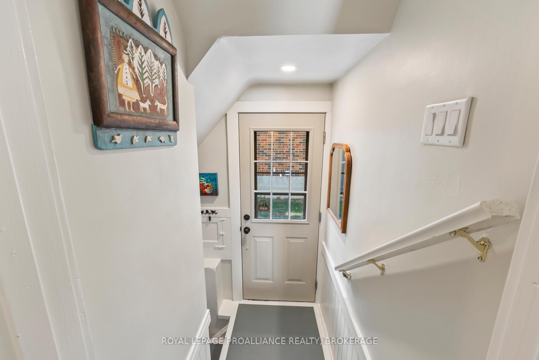 Photo 28 of 16 Drayton Avenue, Kingston, East of Sir John A. Blvd — HOMEH