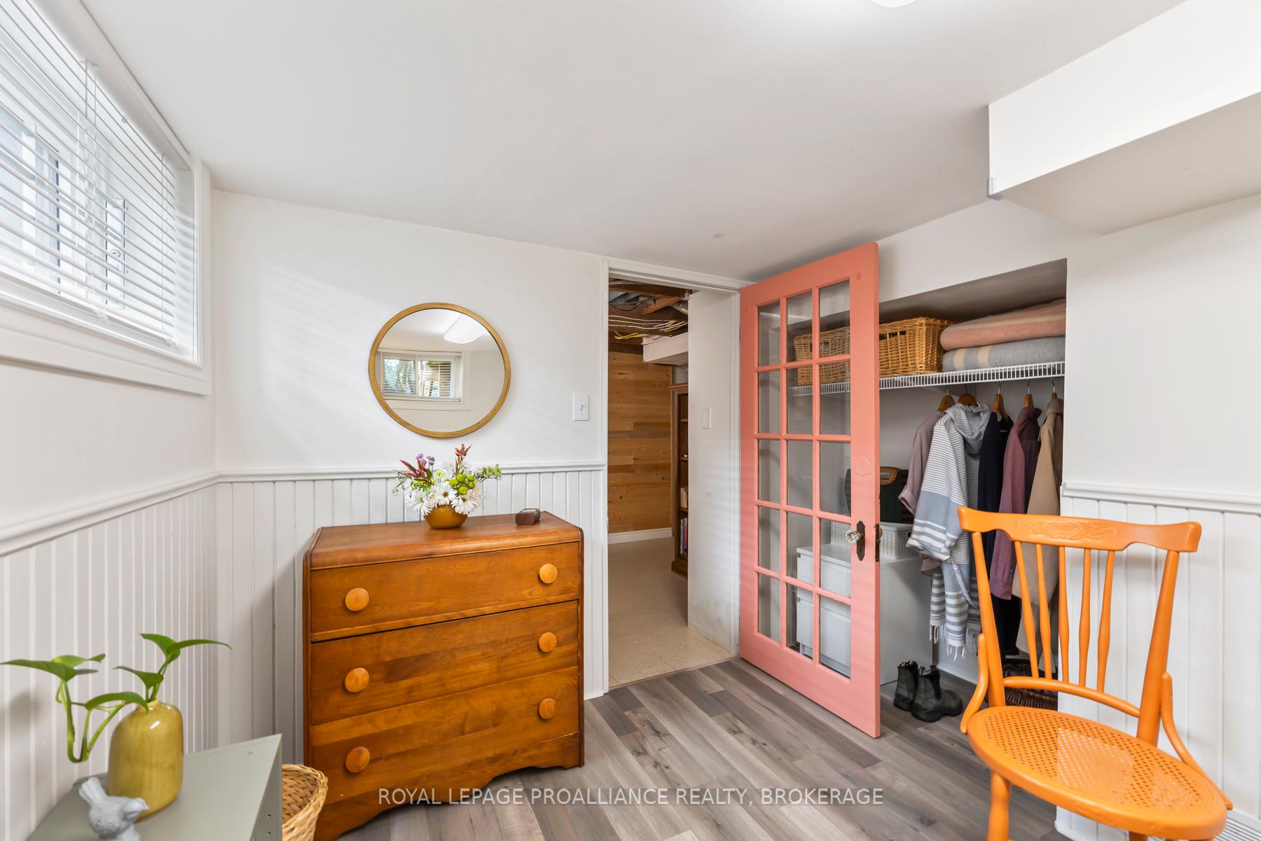 Photo 31 of 16 Drayton Avenue, Kingston, East of Sir John A. Blvd — HOMEH