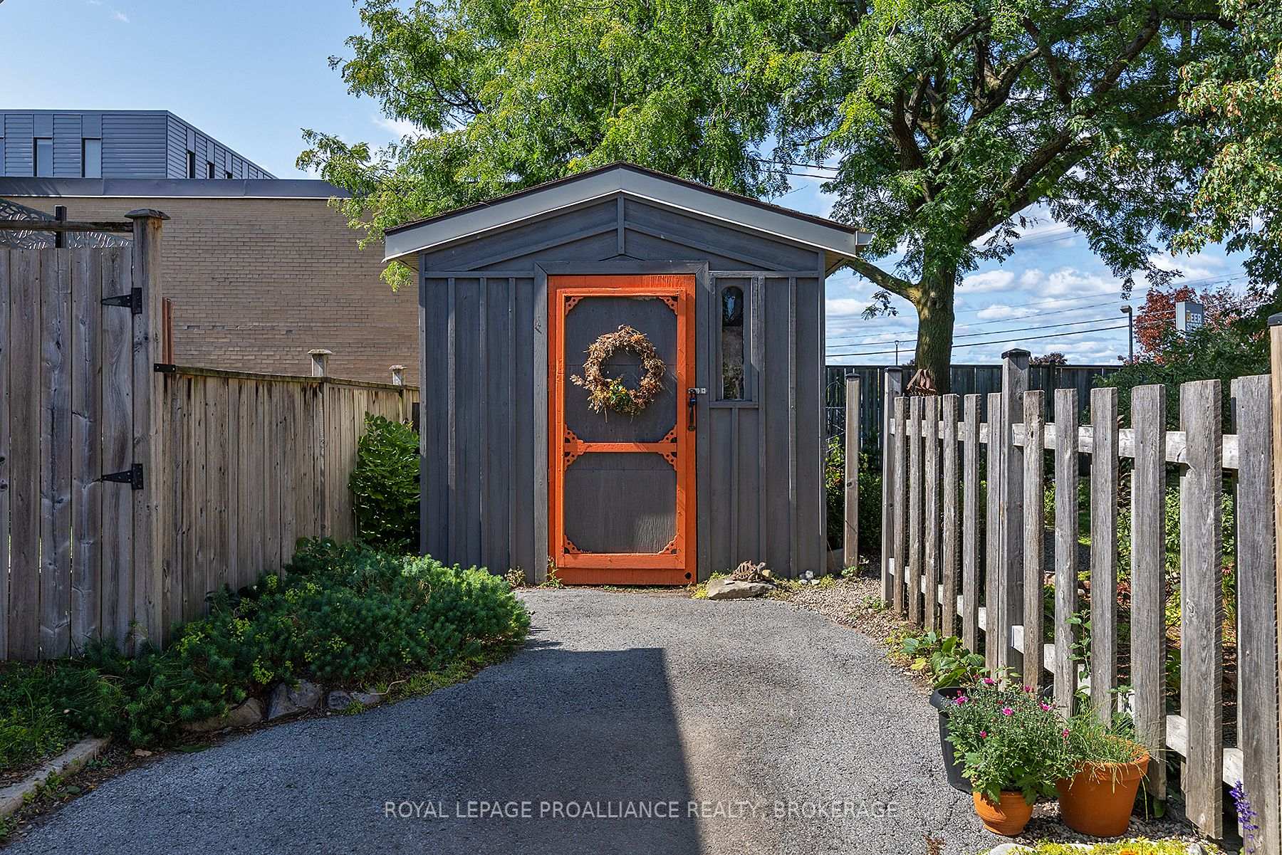 Photo 32 of 16 Drayton Avenue, Kingston, East of Sir John A. Blvd — HOMEH