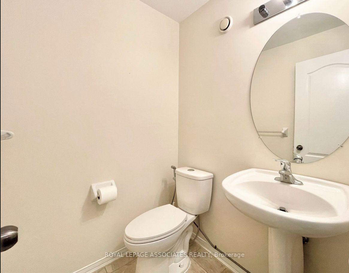 Photo 15 of 30 Stockport Road, Markham, Cornell — HOMEH