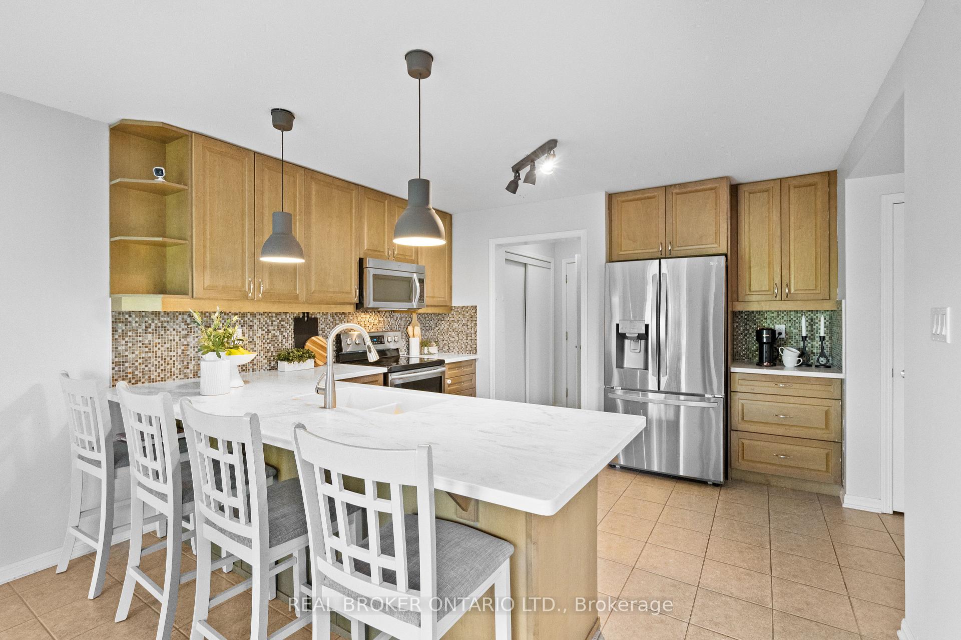 Photo 12 of 565 Attenborough Terrace, Milton, Willmott — HOMEH