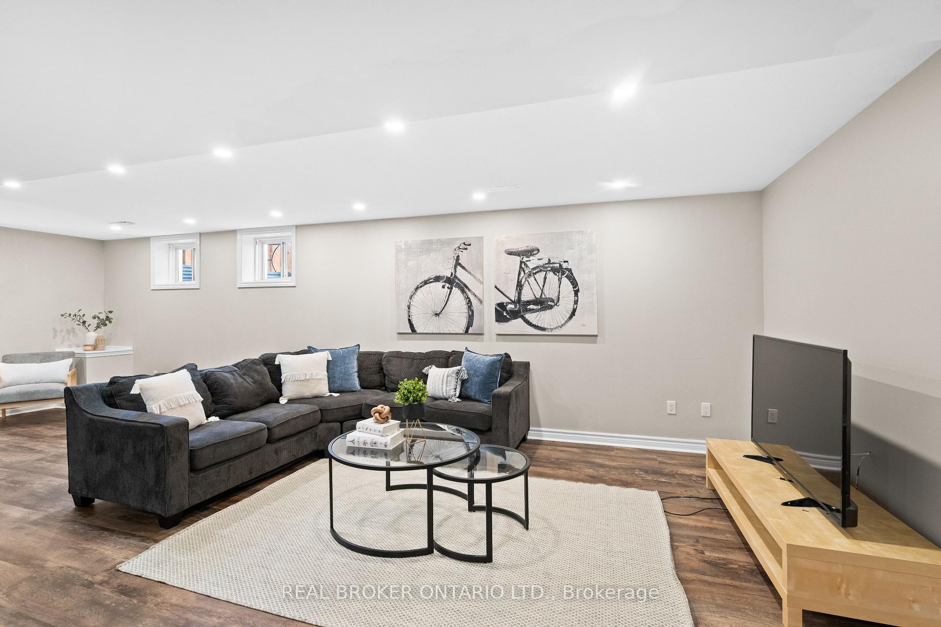 Photo 34 of 565 Attenborough Terrace, Milton, Willmott — HOMEH