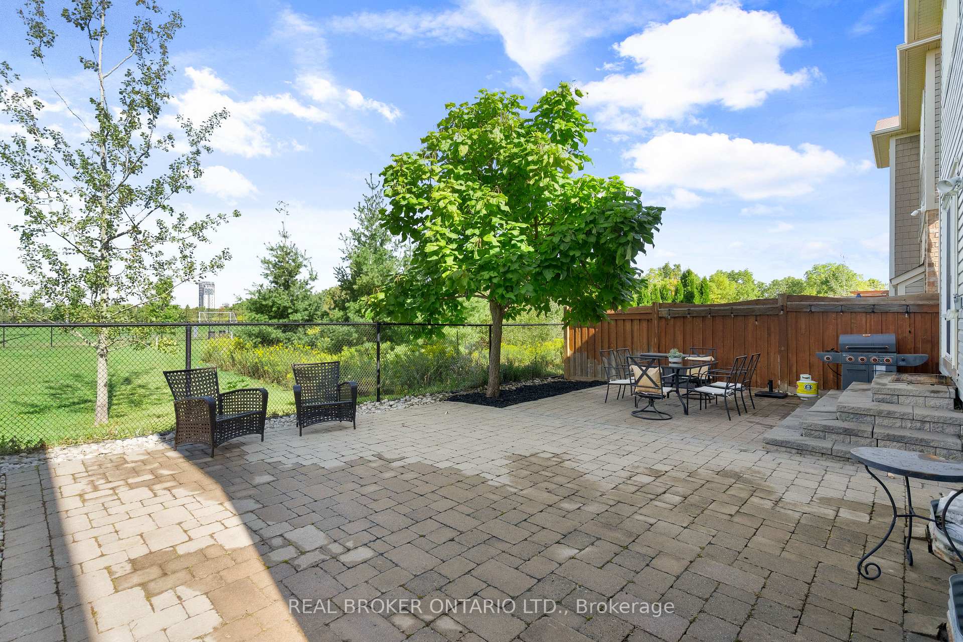Photo 39 of 565 Attenborough Terrace, Milton, Willmott — HOMEH
