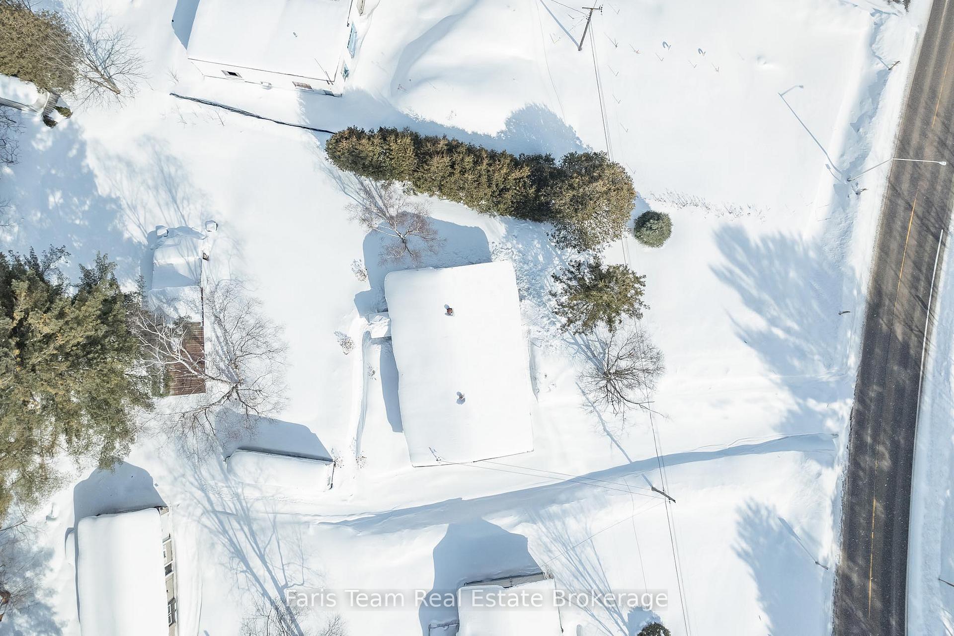 Photo 27 of 1362 Golf Link, Midland — HOMEH