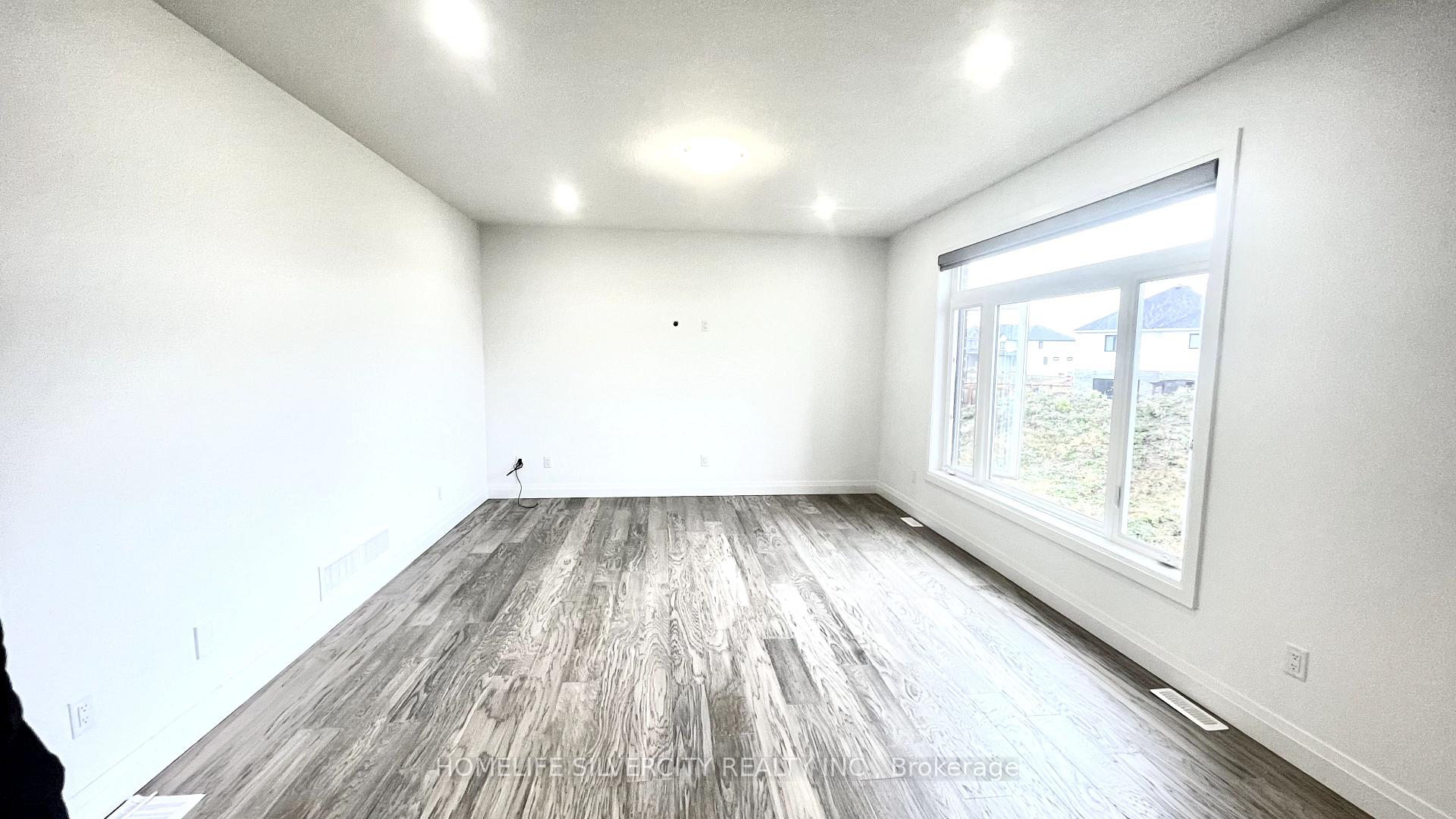 Photo 7 of 16 Basil Crescent, Middlesex Centre, Ilderton — HOMEH