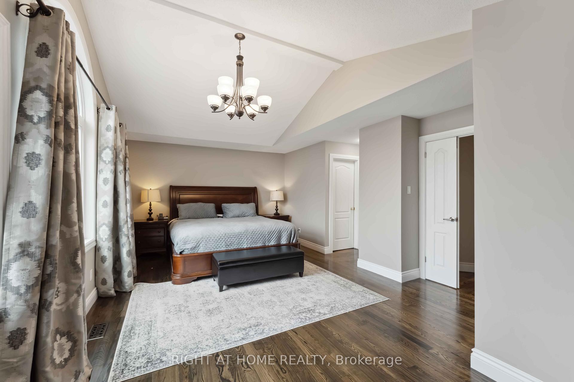 Photo 21 of 54 Slade Crescent, Ottawa, Kanata - Kanata Lakes/Heritage Hills — HOMEH