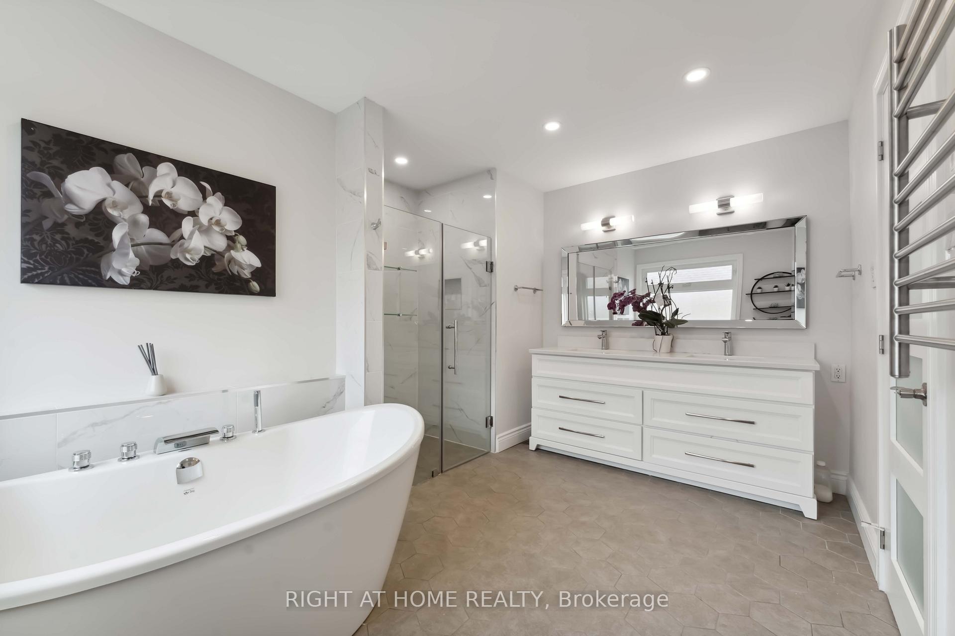 Photo 24 of 54 Slade Crescent, Ottawa, Kanata - Kanata Lakes/Heritage Hills — HOMEH