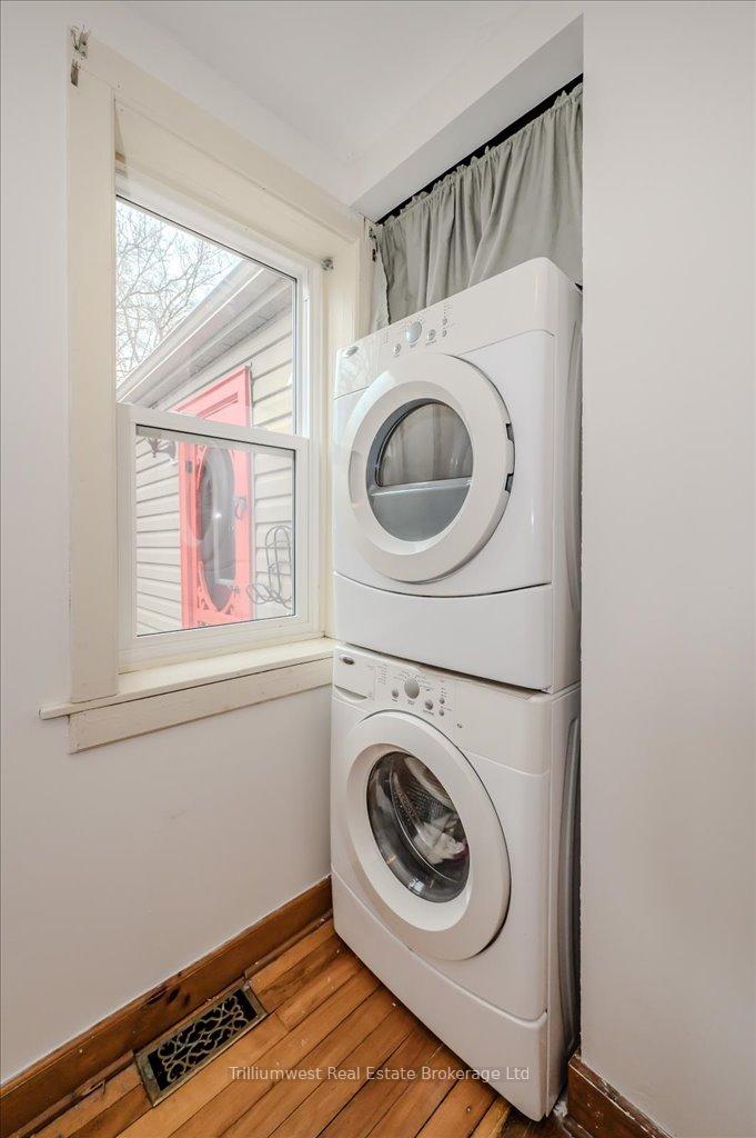 Photo 17 of 15 Tyson Drive, Kitchener, Bridgeport — HOMEH